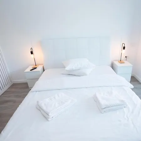 Apartment Cozy 4 People With Parking *